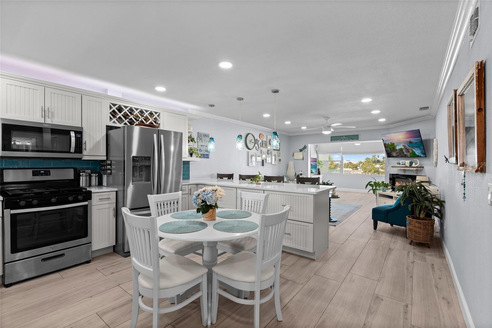 1898 SHORE DR S #319, SOUTH PASADENA, FL, 33707