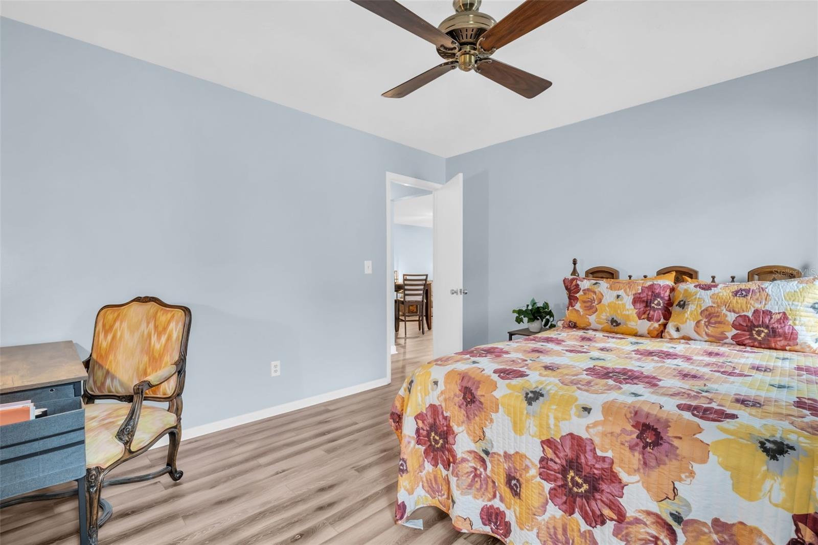 Perfectly positioned by the hall bath and features a large walk-in closet~