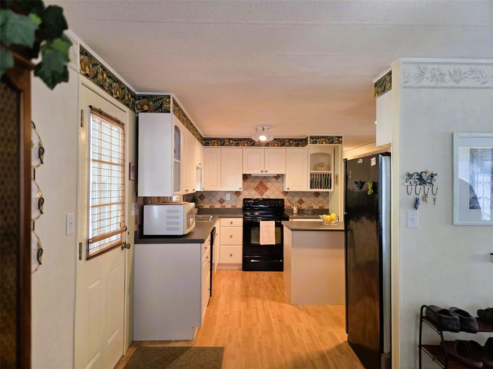 3225 SWEET GUM TER, SARASOTA, FL, 34237