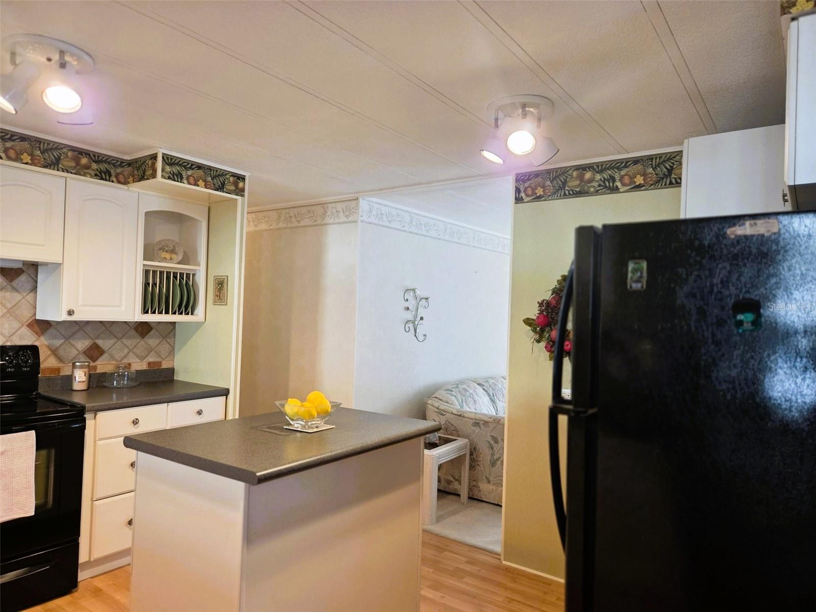 3225 SWEET GUM TER, SARASOTA, FL, 34237