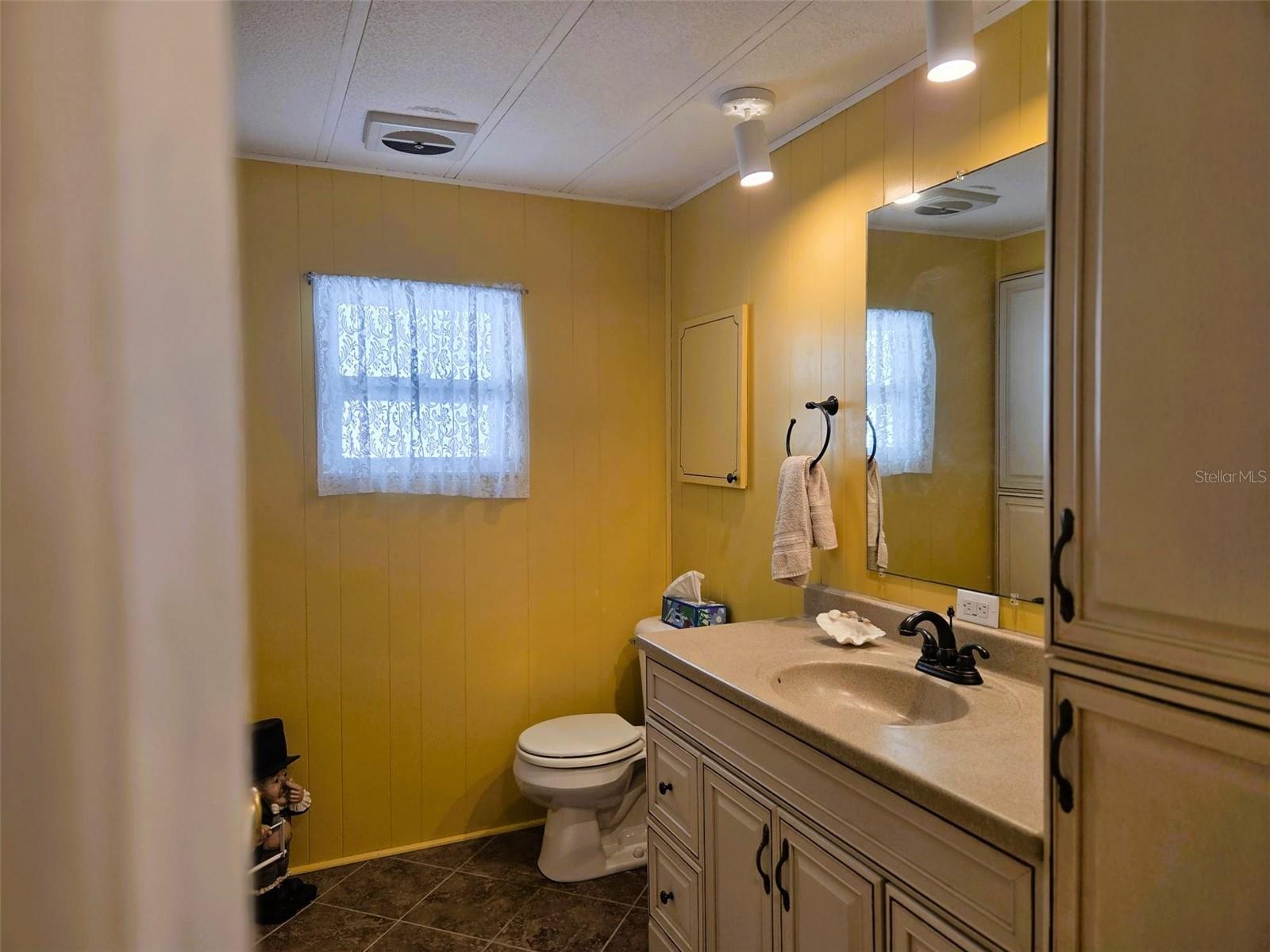 3225 SWEET GUM TER, SARASOTA, FL, 34237