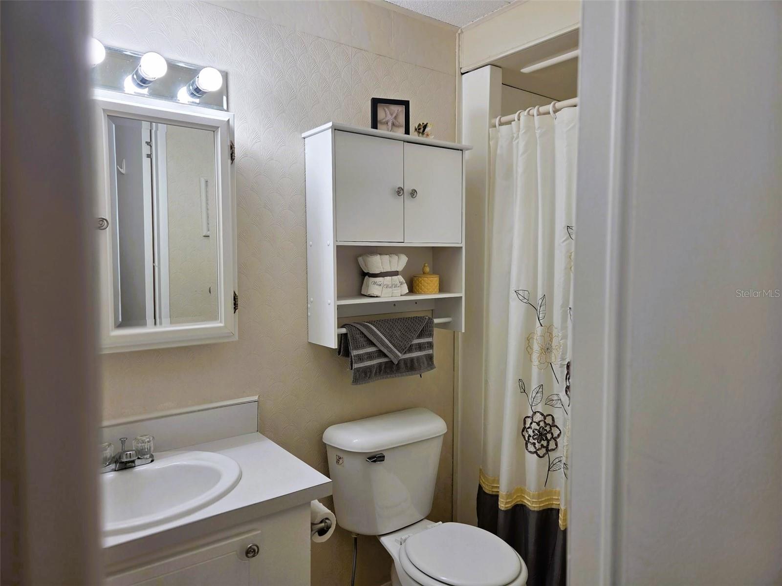 3225 SWEET GUM TER, SARASOTA, FL, 34237