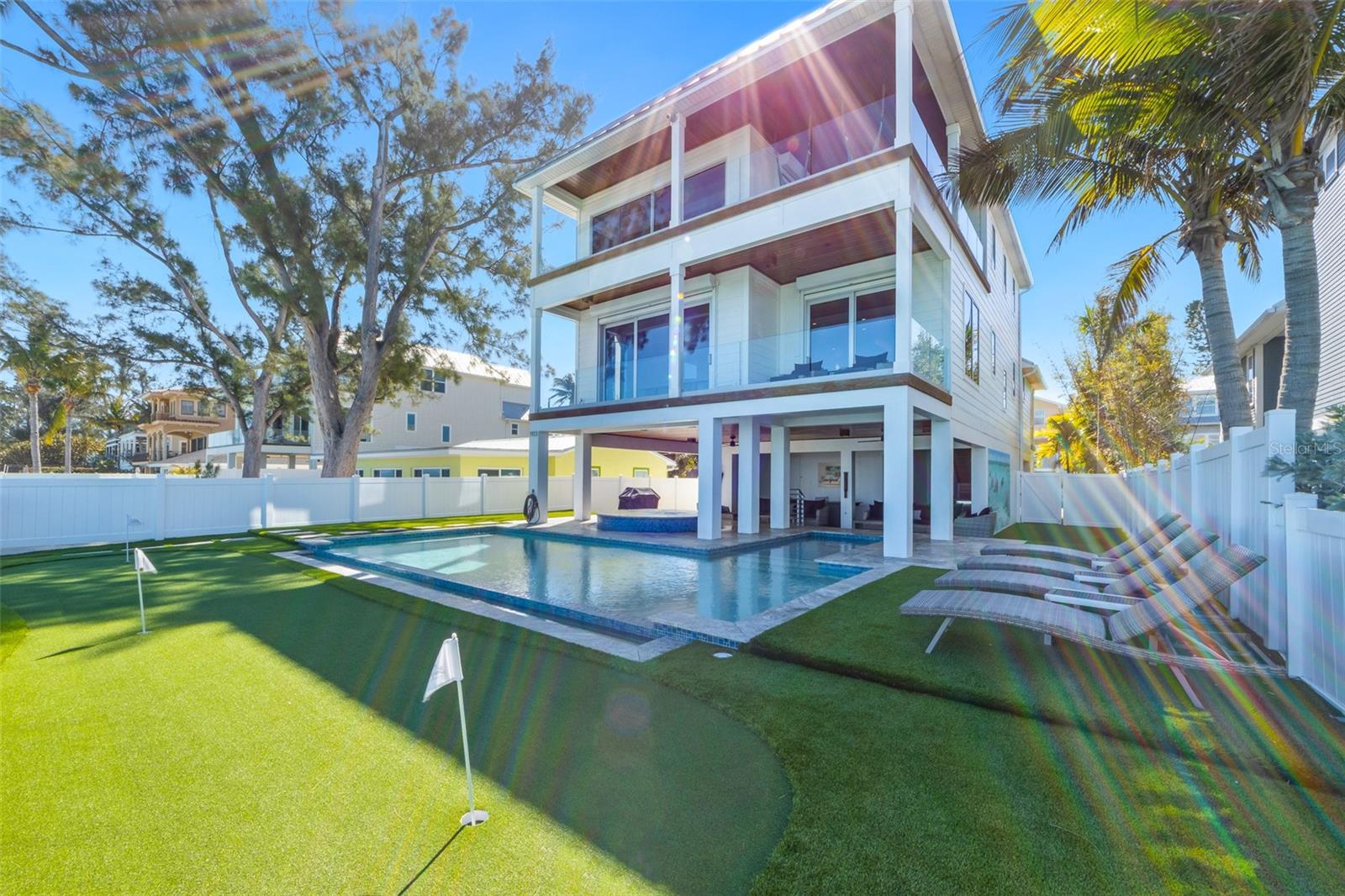 A4682764 Property Photo