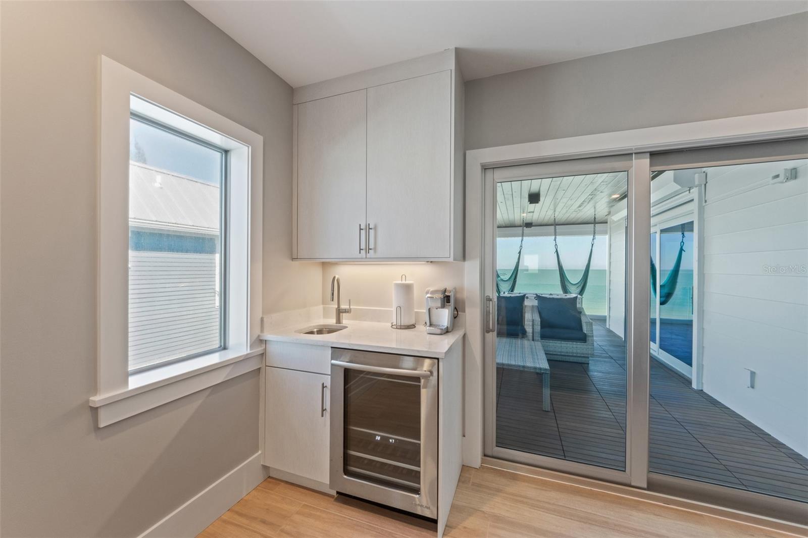 A4682764 Property Photo