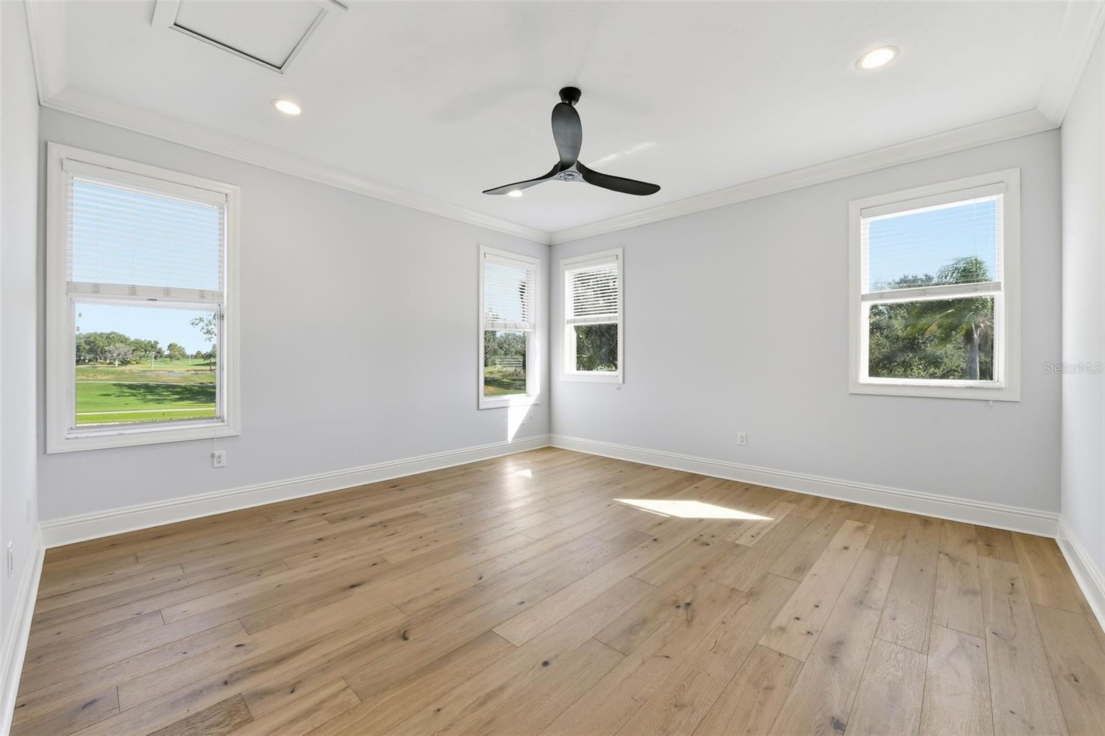 A4682766 Property Photo