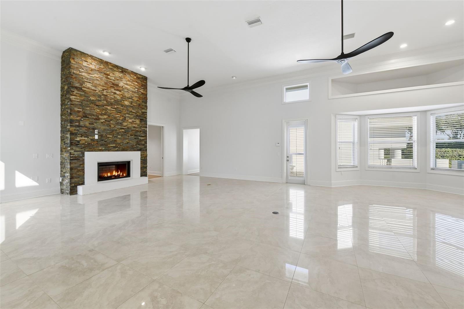 A4682766 Property Photo