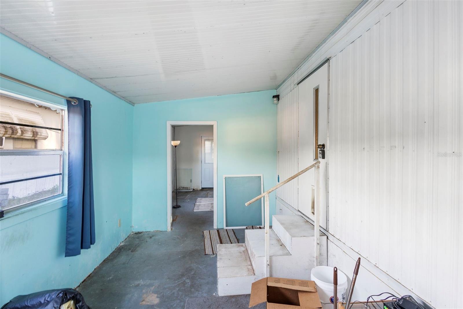 O6382977 Property Photo