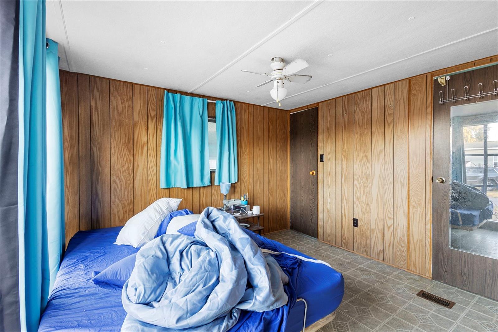 O6382977 Property Photo