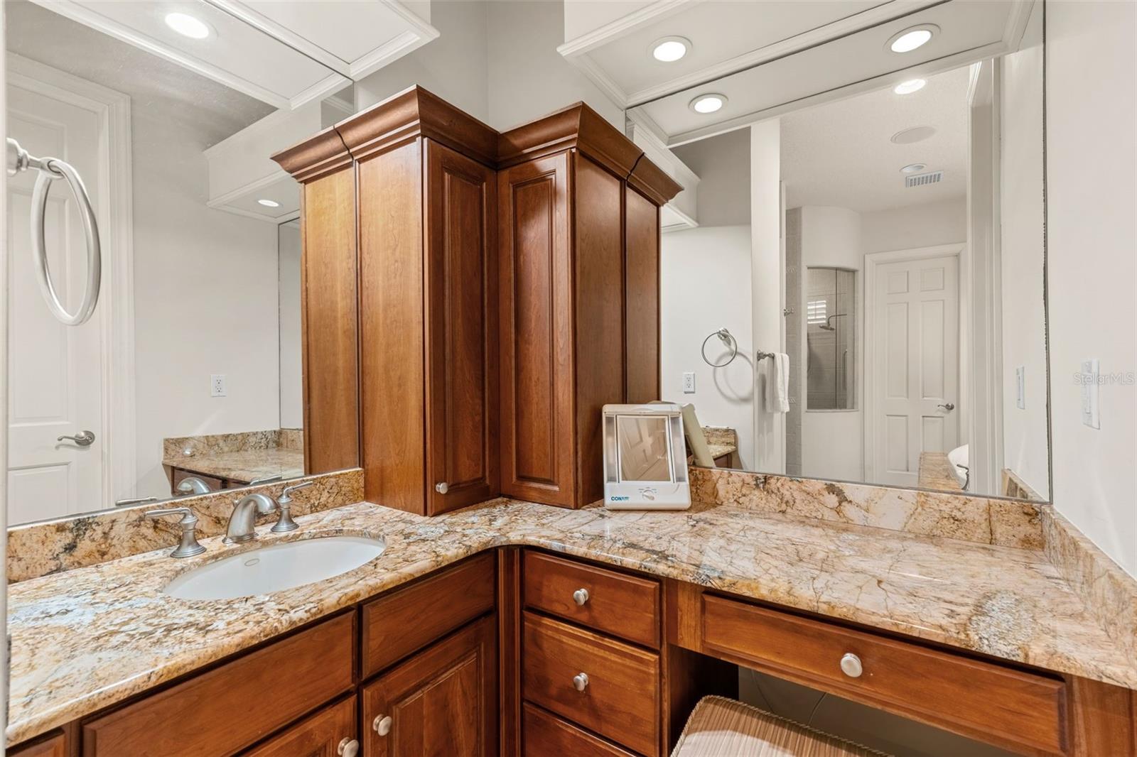 A4682776 Property Photo