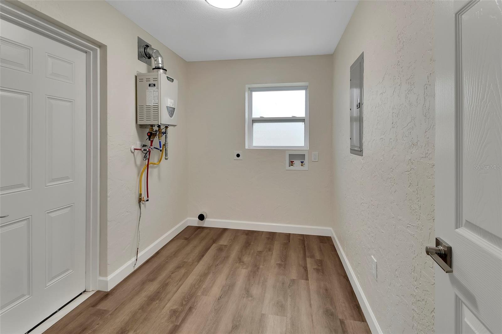 218 LUCERNE DR, DEBARY, FL, 32713