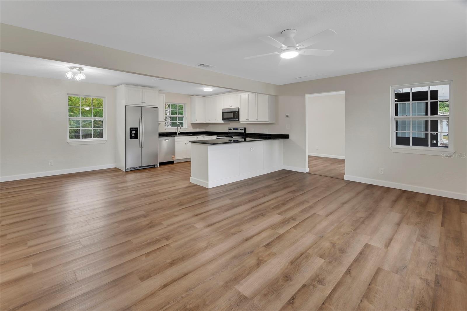 218 LUCERNE DR, DEBARY, FL, 32713