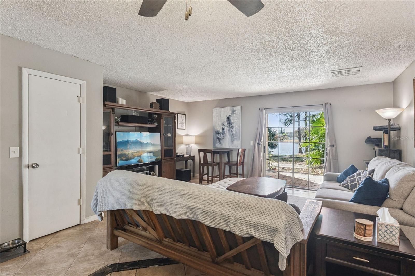 2538 RIO PINAR LAKES BLVD, ORLANDO, FL, 32822