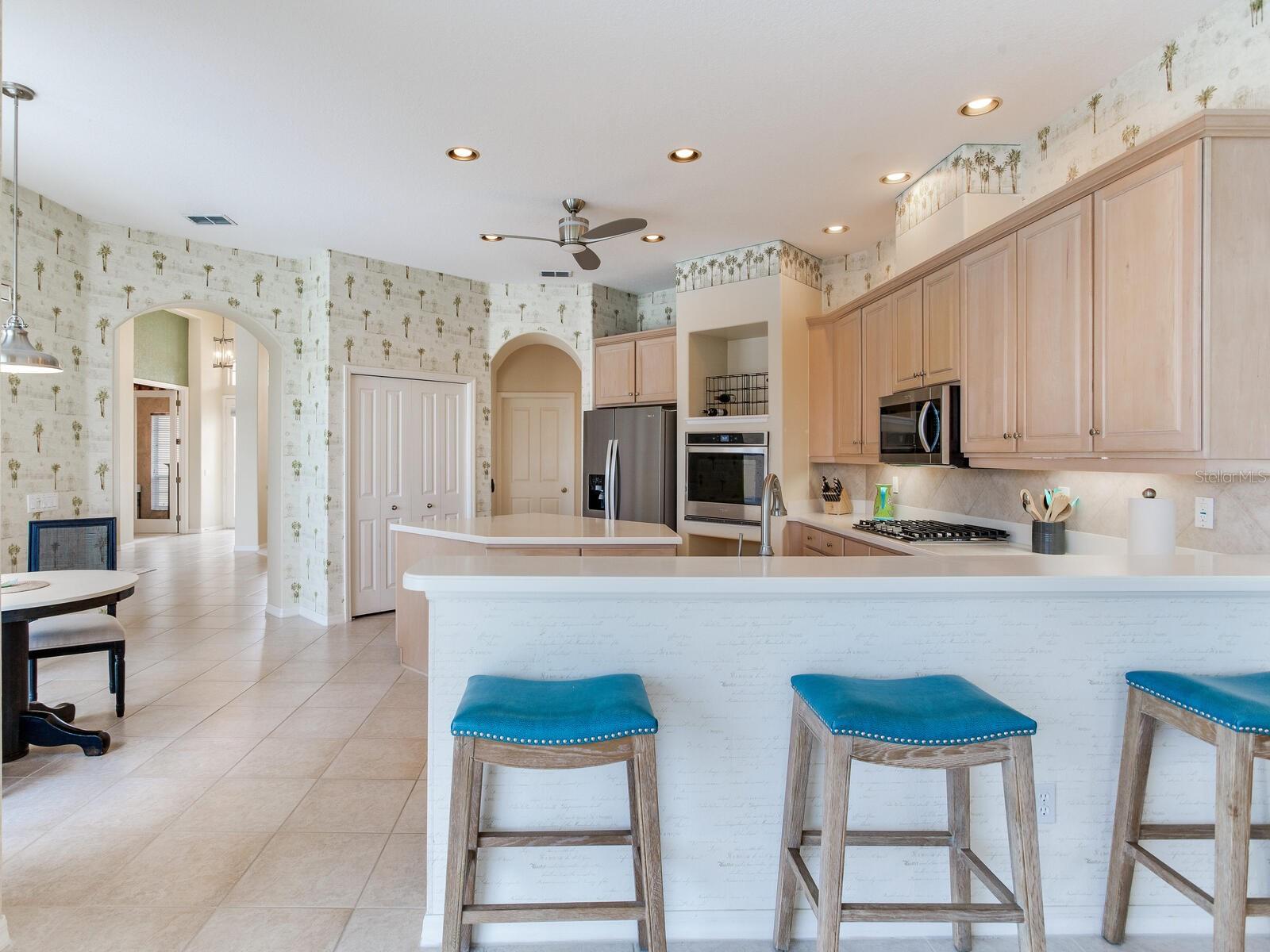 10228 ESTUARY DR, TAMPA, FL, 33647