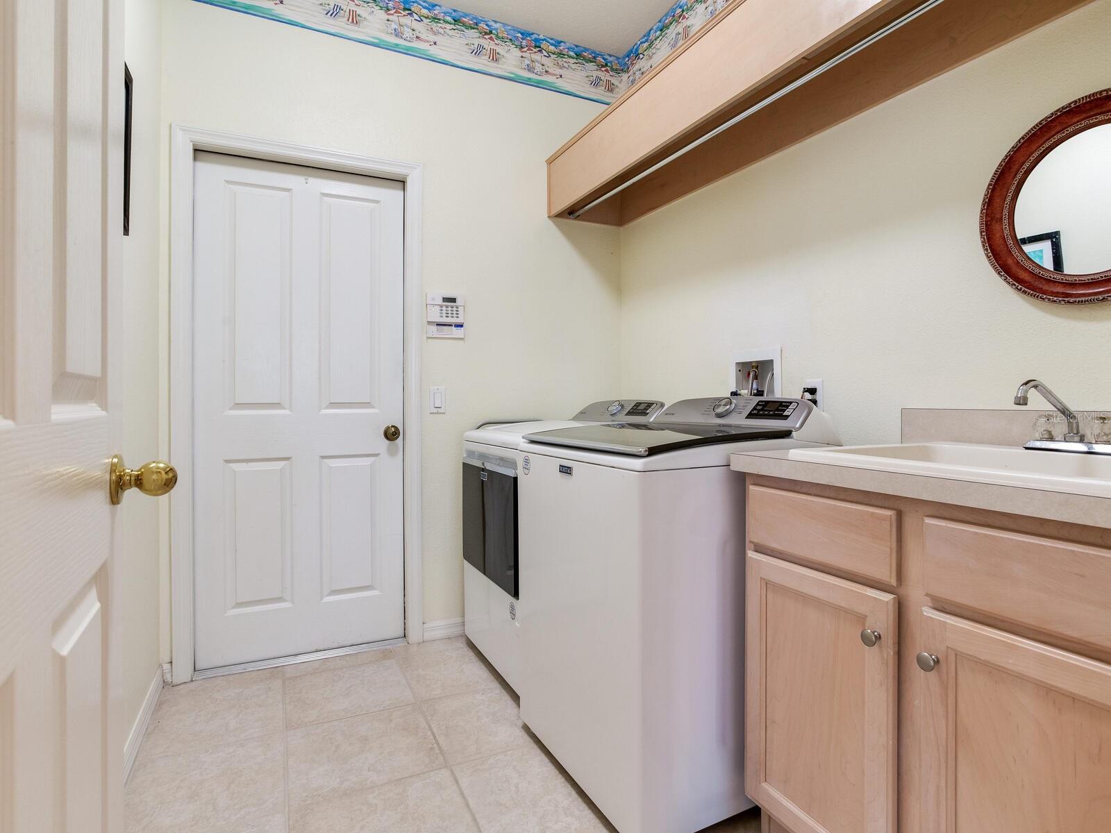 10228 ESTUARY DR, TAMPA, FL, 33647