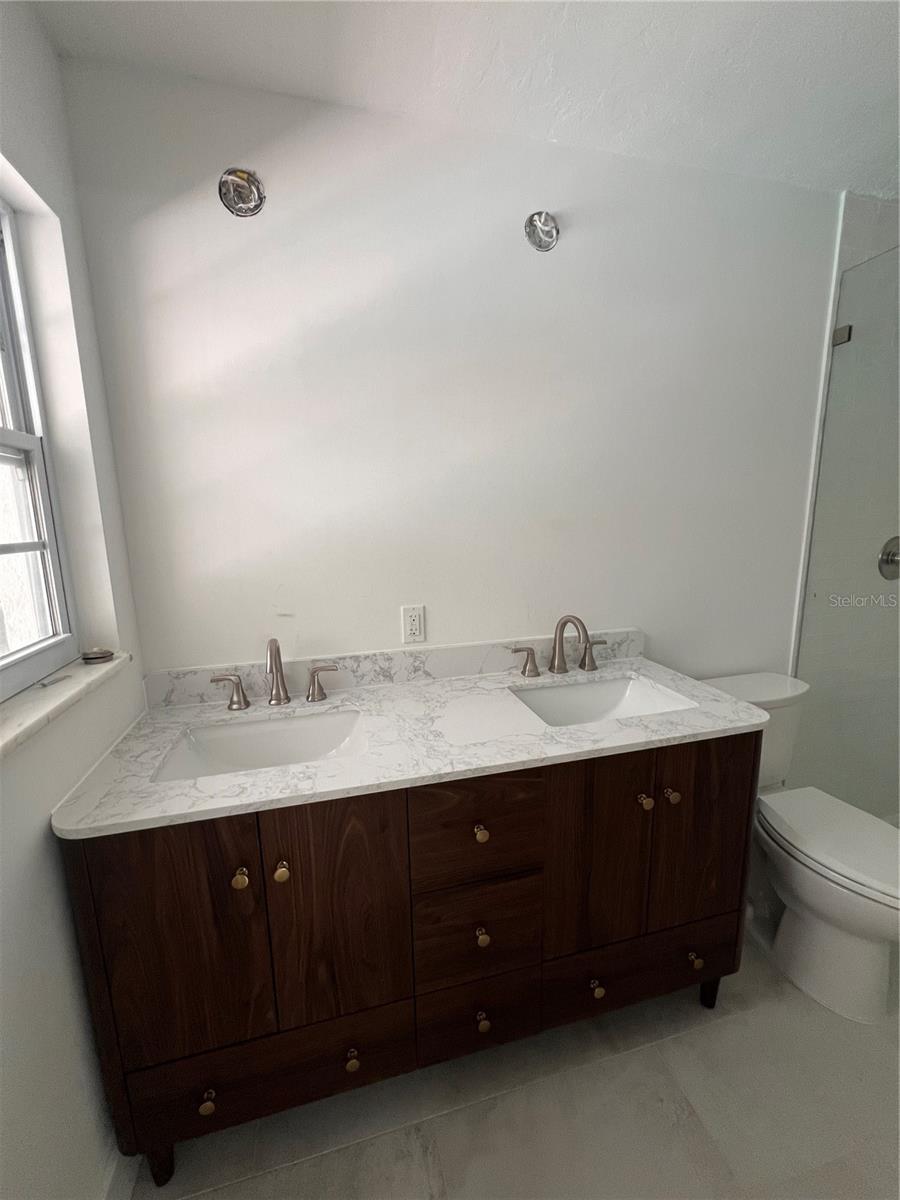 2724 MONTEREY ST, SARASOTA, FL, 34231