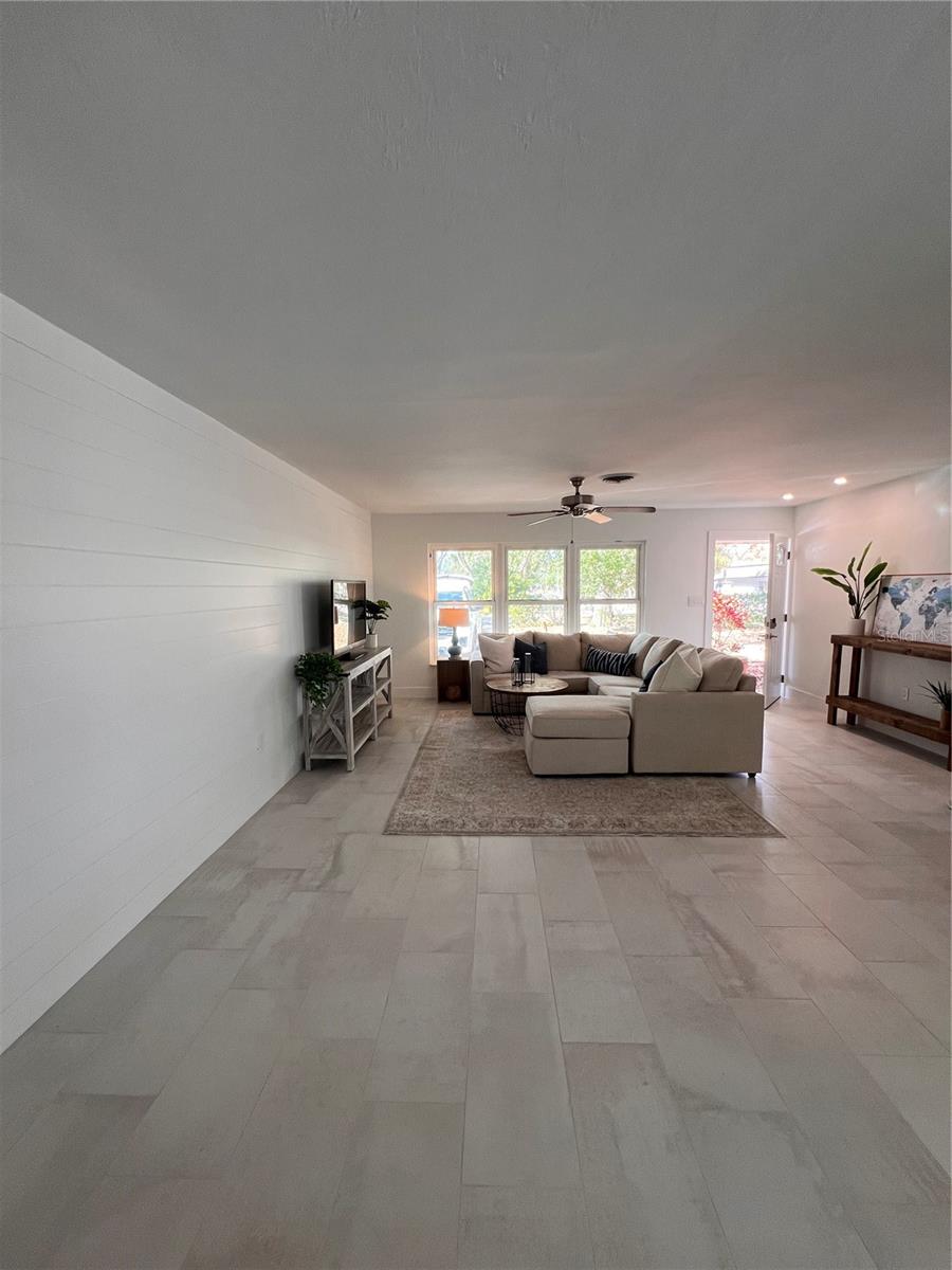 2724 MONTEREY ST, SARASOTA, FL, 34231