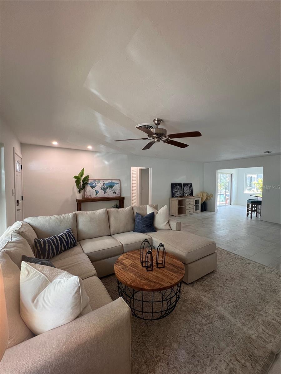 2724 MONTEREY ST, SARASOTA, FL, 34231