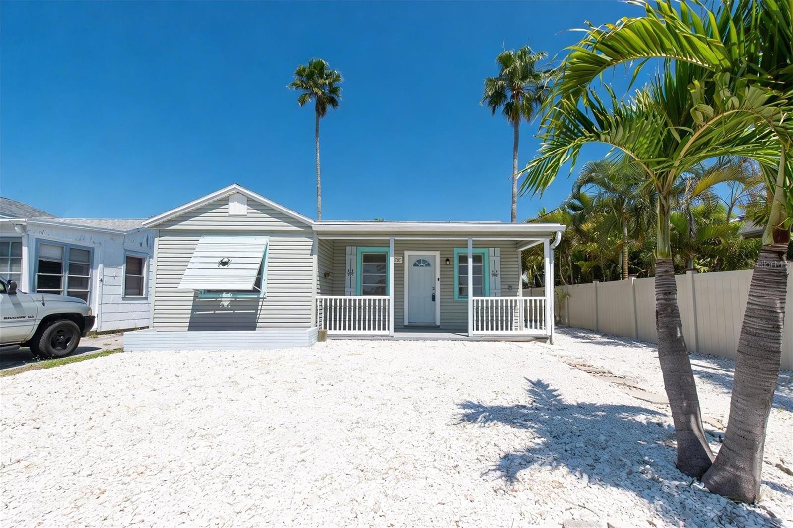 358 BOCA CIEGA DR, MADEIRA BEACH, FL, 33708