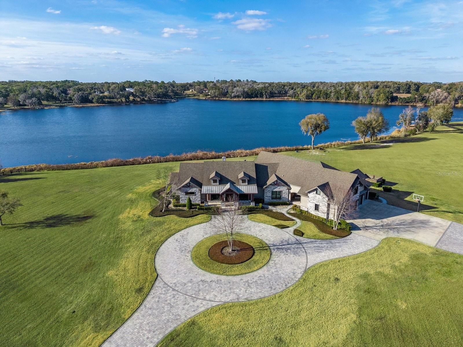 O6383050 Property Photo