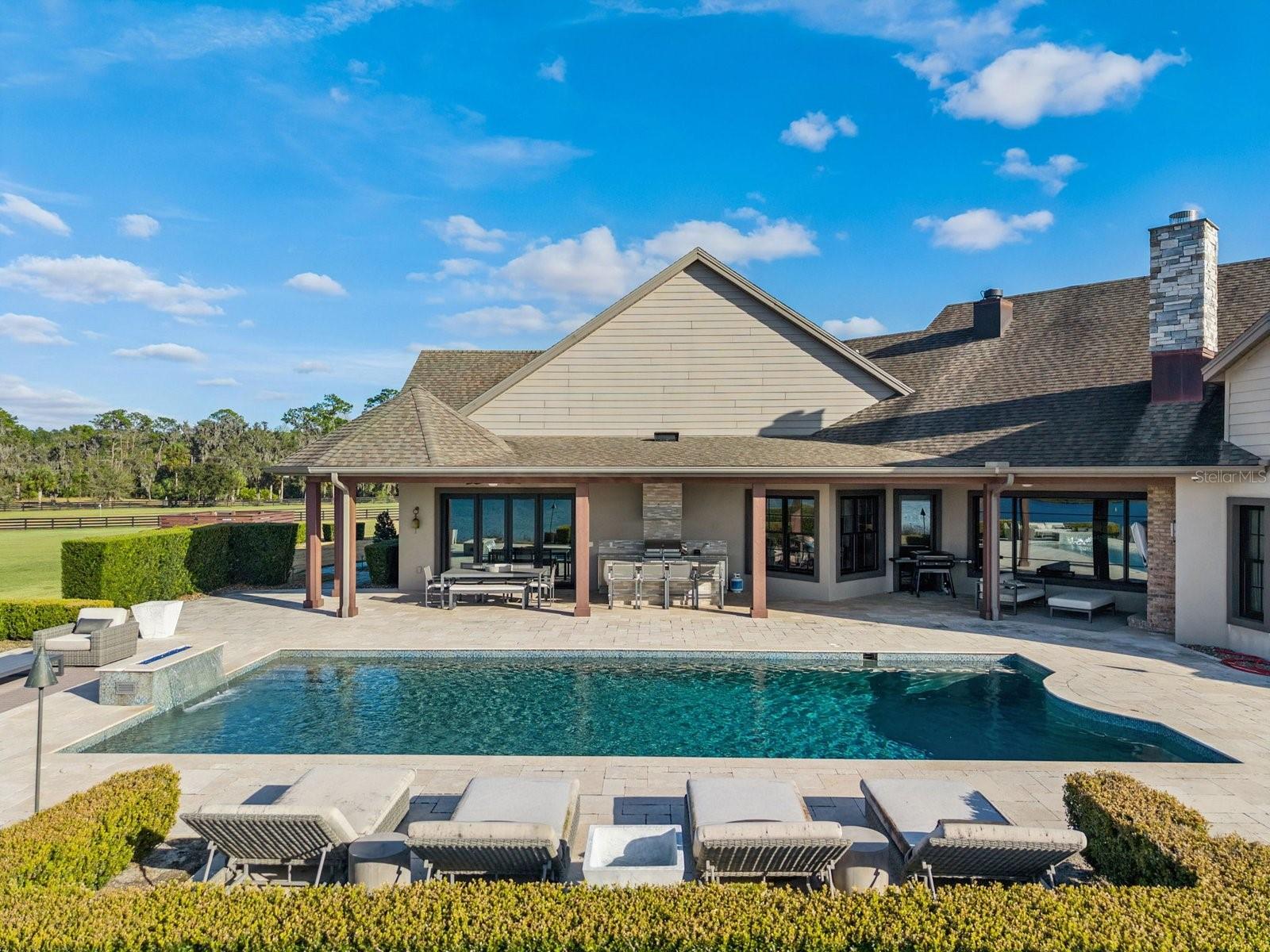 O6383050 Property Photo