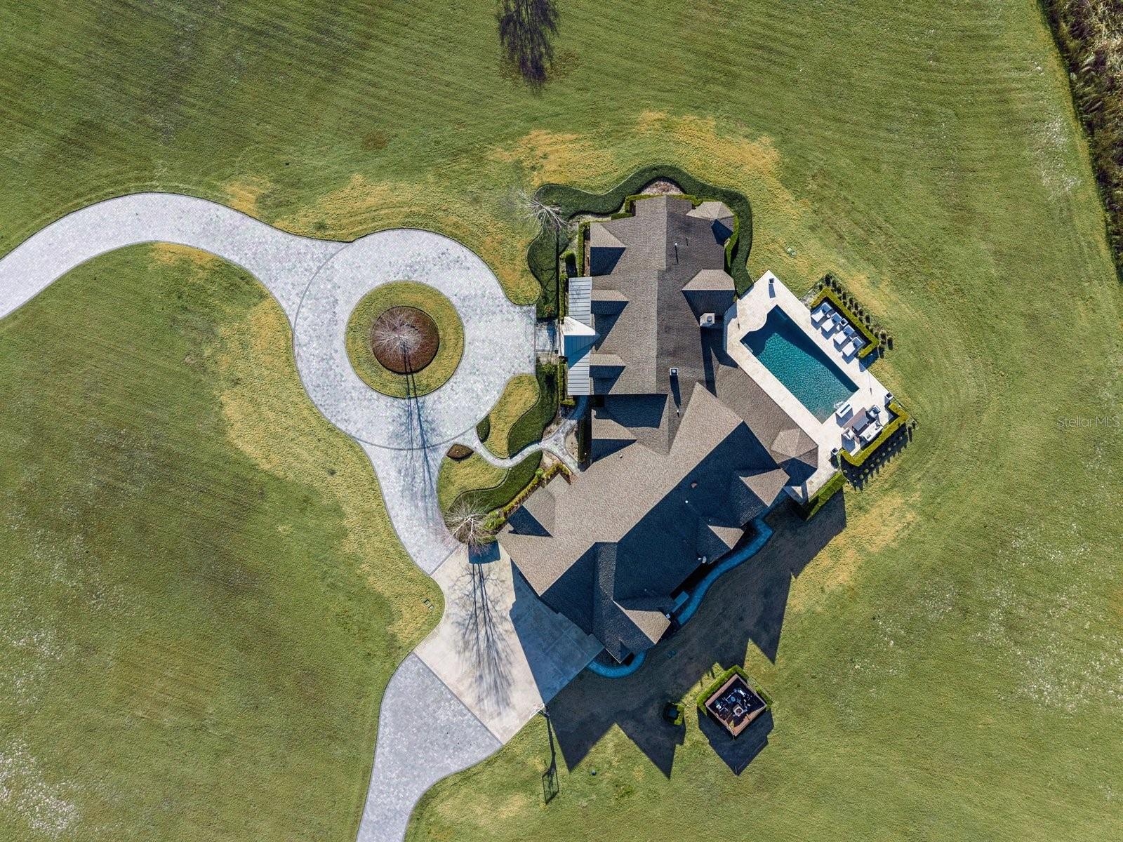 O6383050 Property Photo