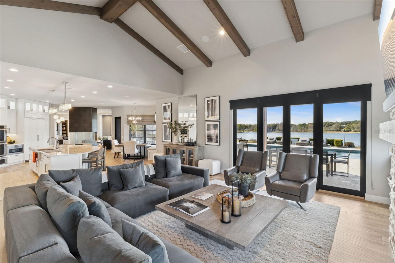 O6383050 Property Photo