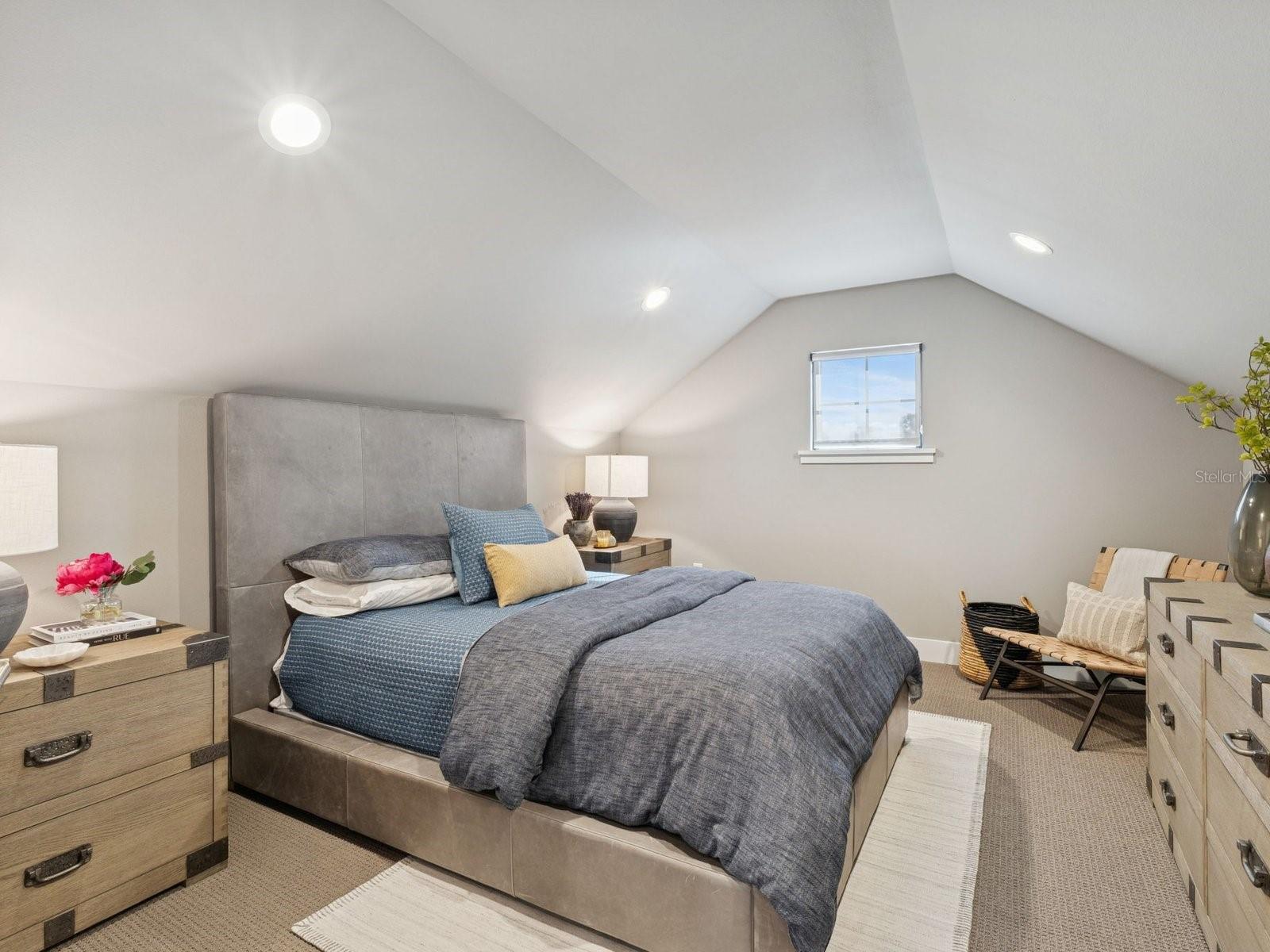 O6383050 Property Photo