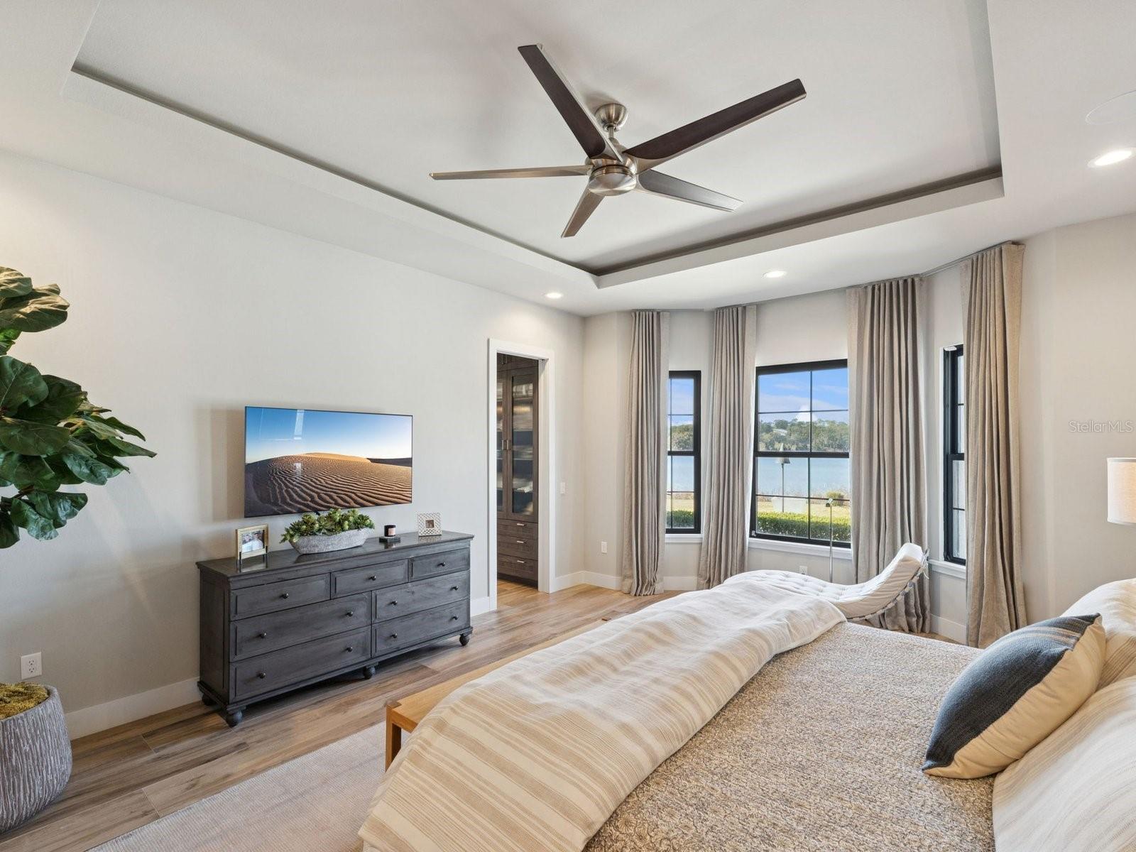 O6383050 Property Photo