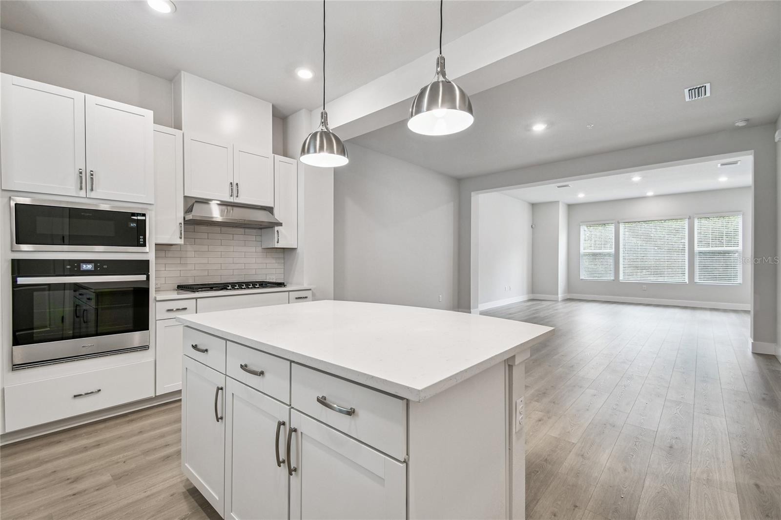 TB8476950 Property Photo