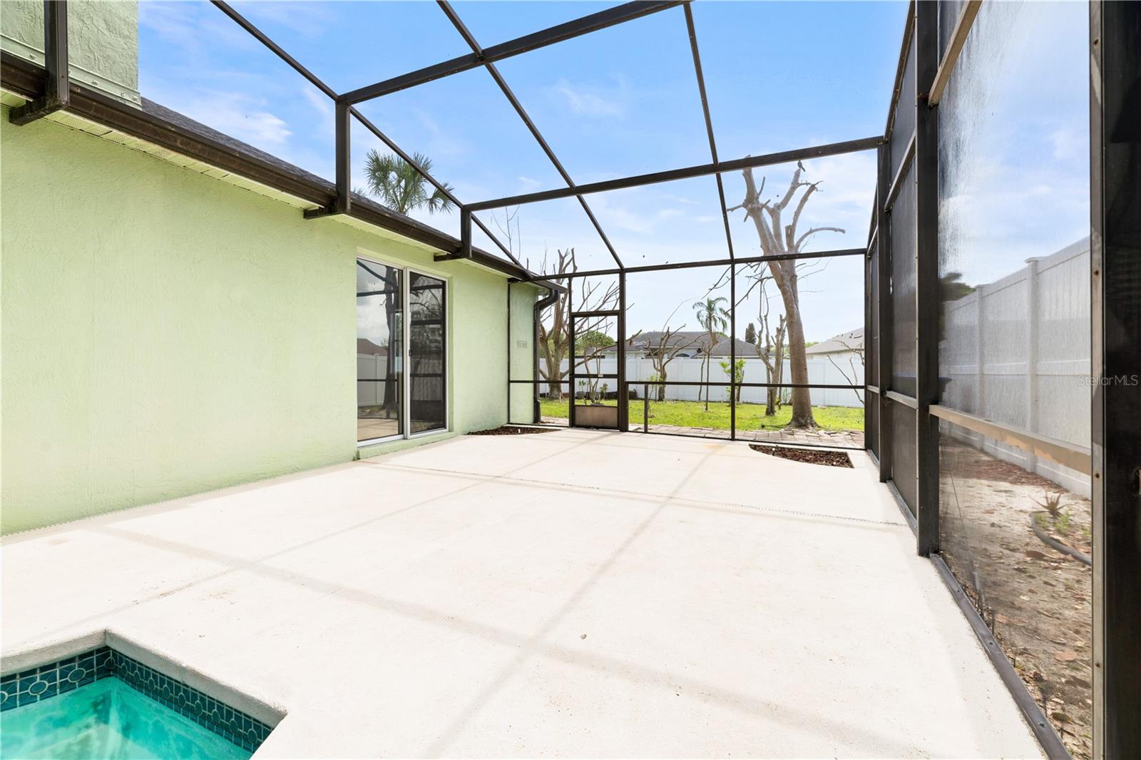 8022 CANYON LAKE CIR, ORLANDO, FL, 32835