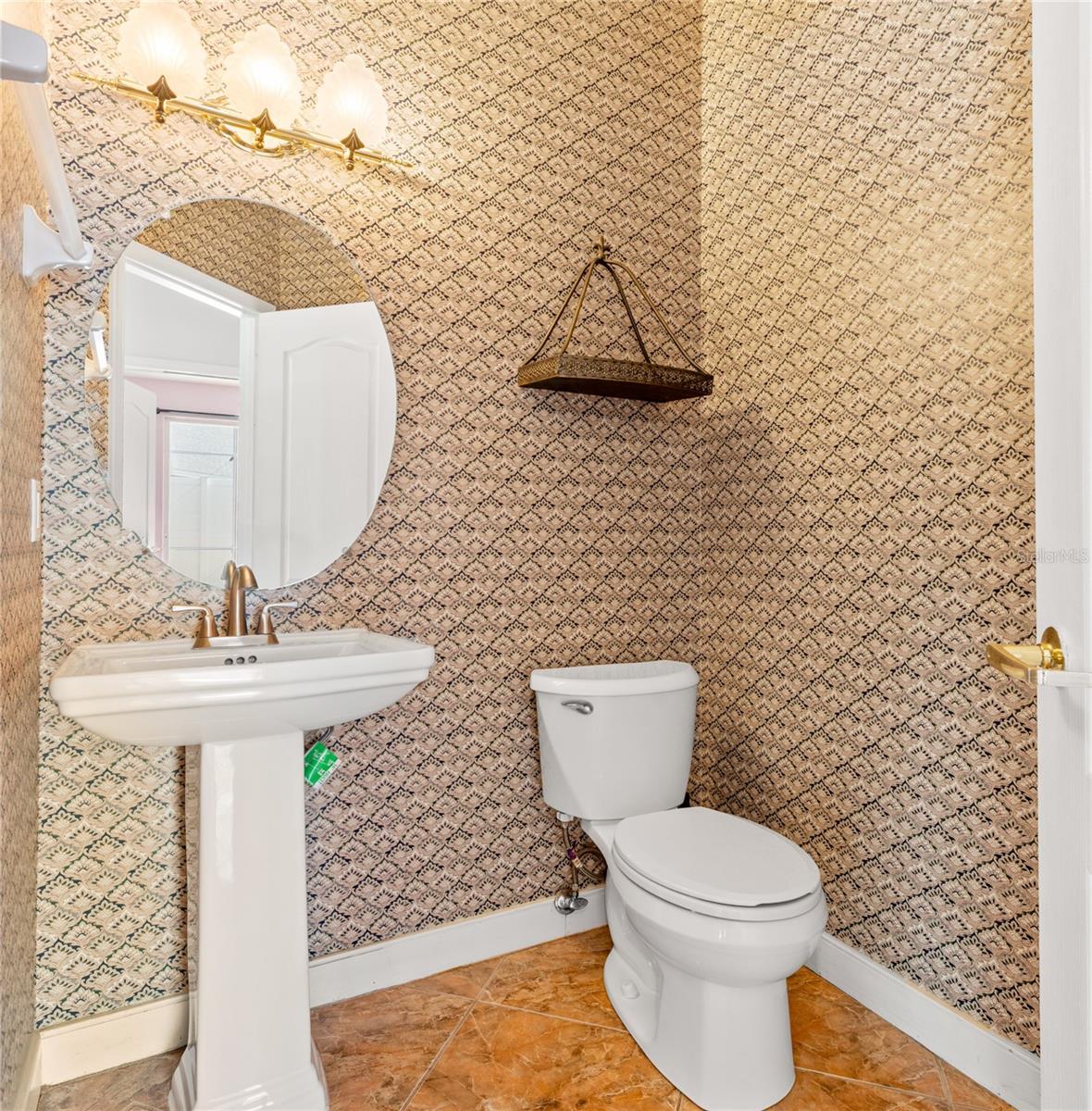 8022 CANYON LAKE CIR, ORLANDO, FL, 32835