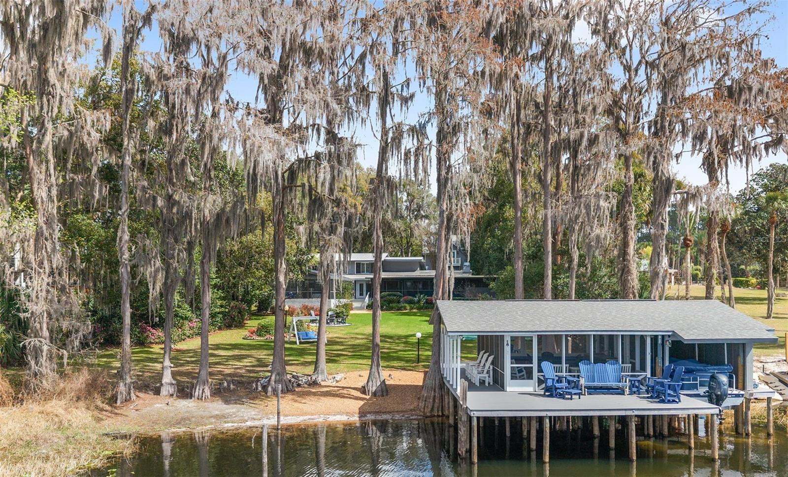 715 SEMINOLE RIDGE RD #1, MELROSE, FL, 32666