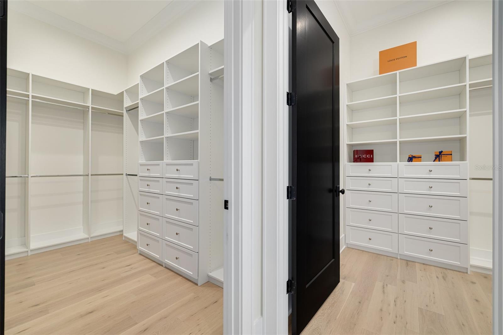 TB8476983 Property Photo