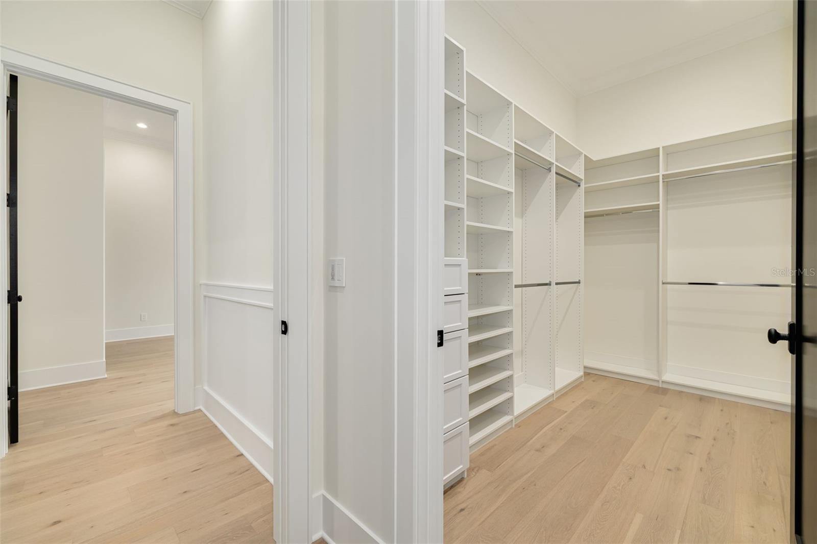 TB8476983 Property Photo