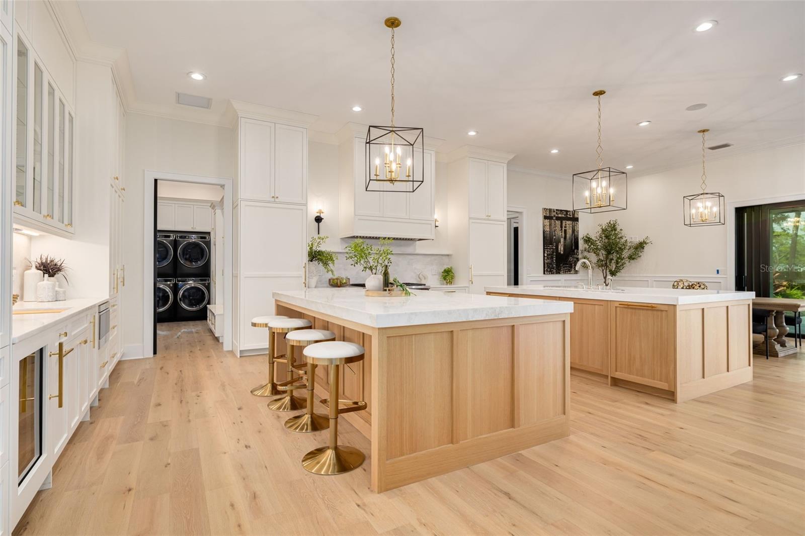 TB8476983 Property Photo