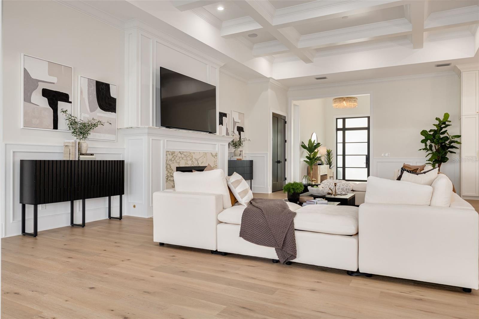 TB8476983 Property Photo