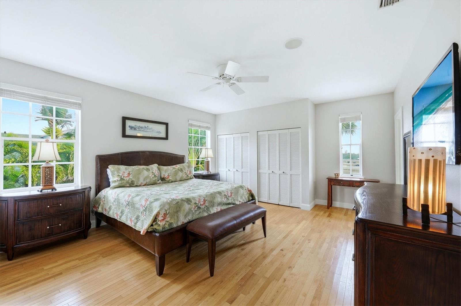 D6146199 Property Photo