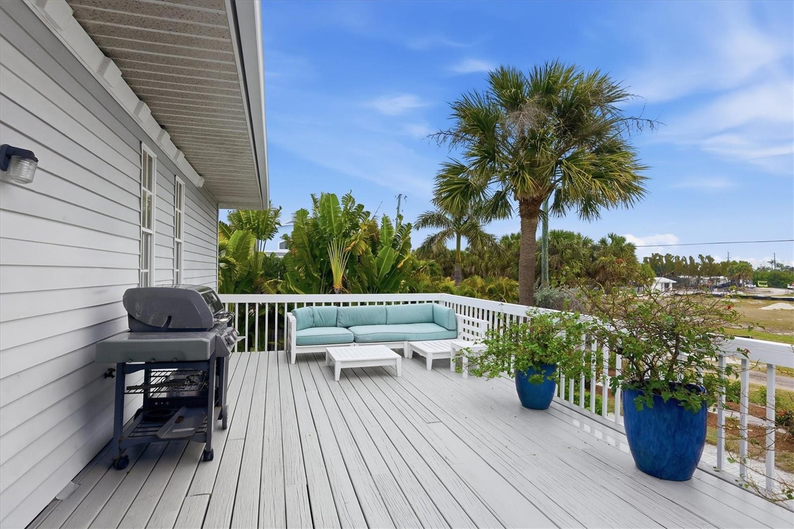 D6146199 Property Photo