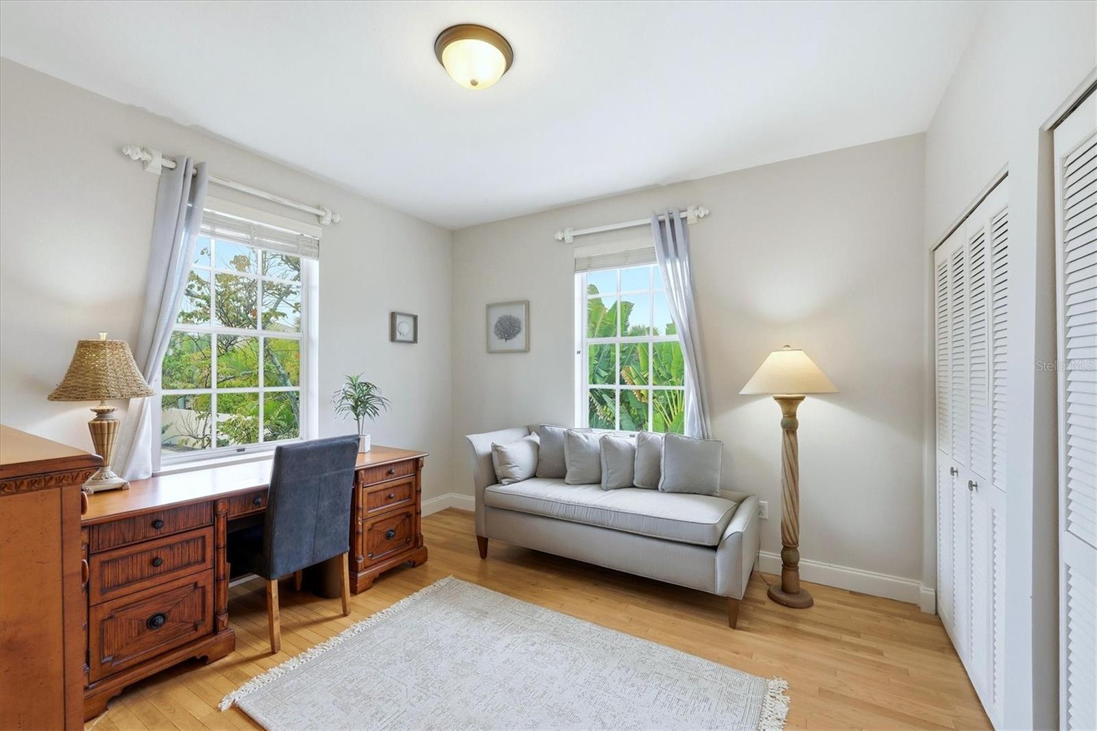 D6146199 Property Photo