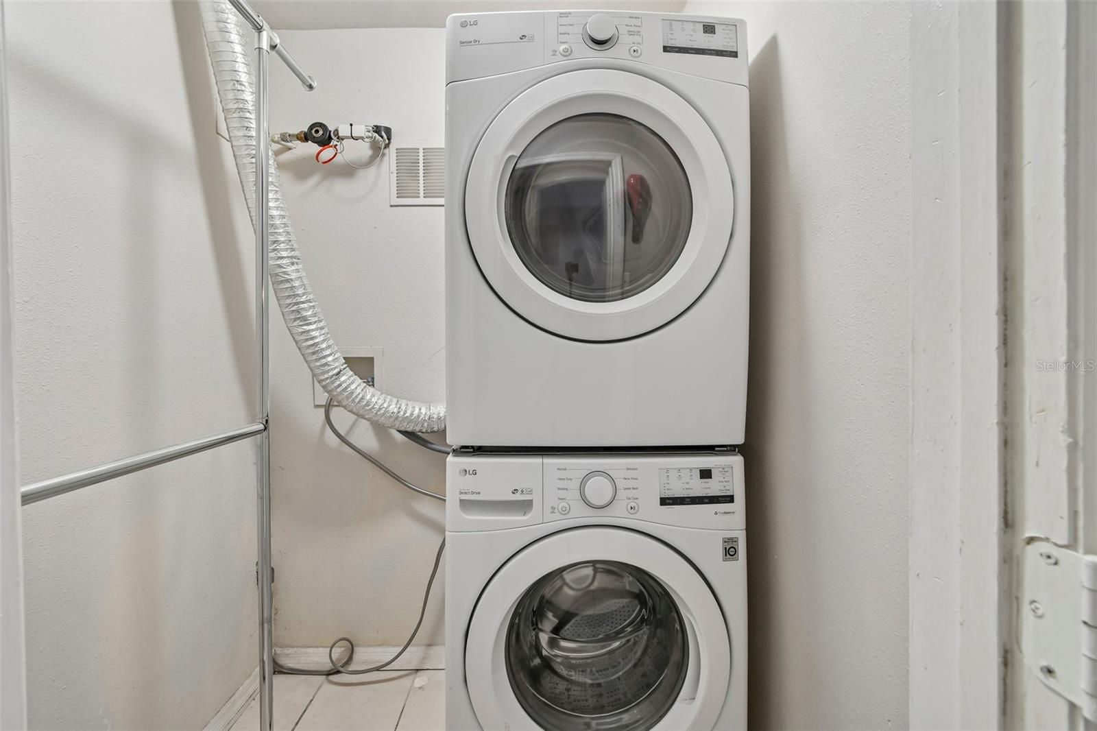 1695 LEE RD #E215, WINTER PARK, FL, 32789