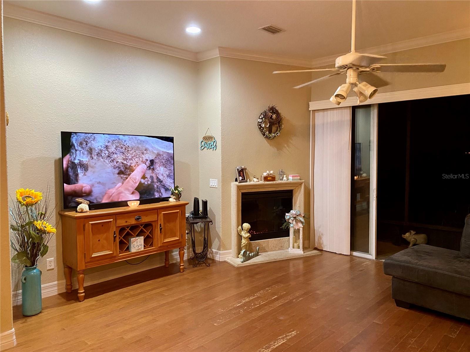 1051 GREEN GATE BLVD, GROVELAND, FL, 34736