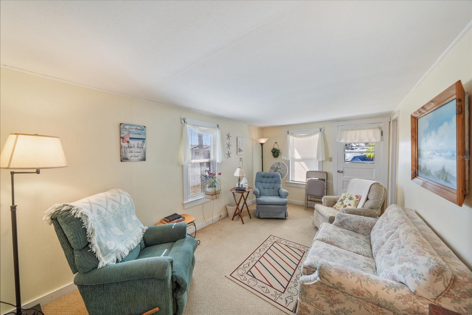 A4682832 Property Photo