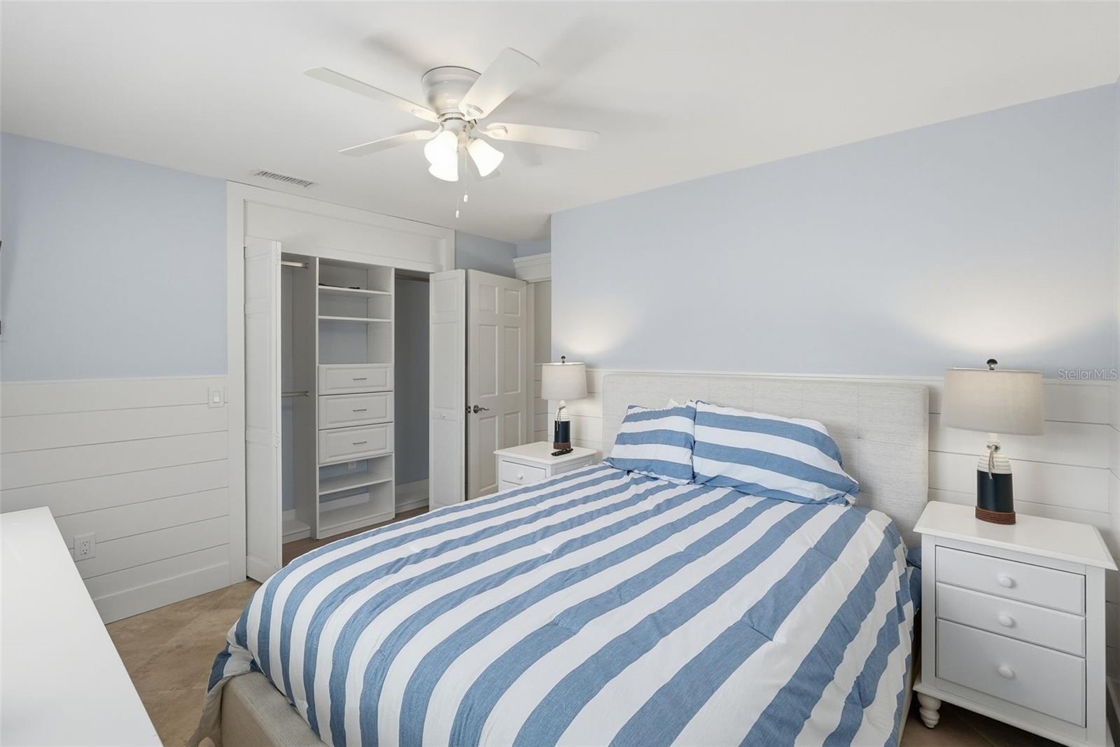 TB8477064 Property Photo