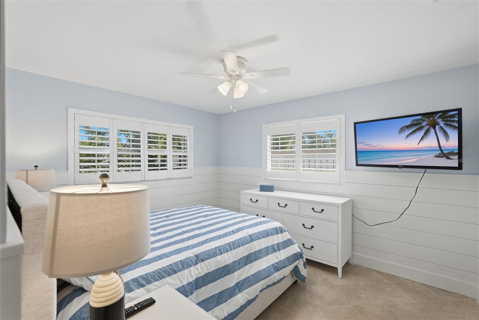 TB8477064 Property Photo