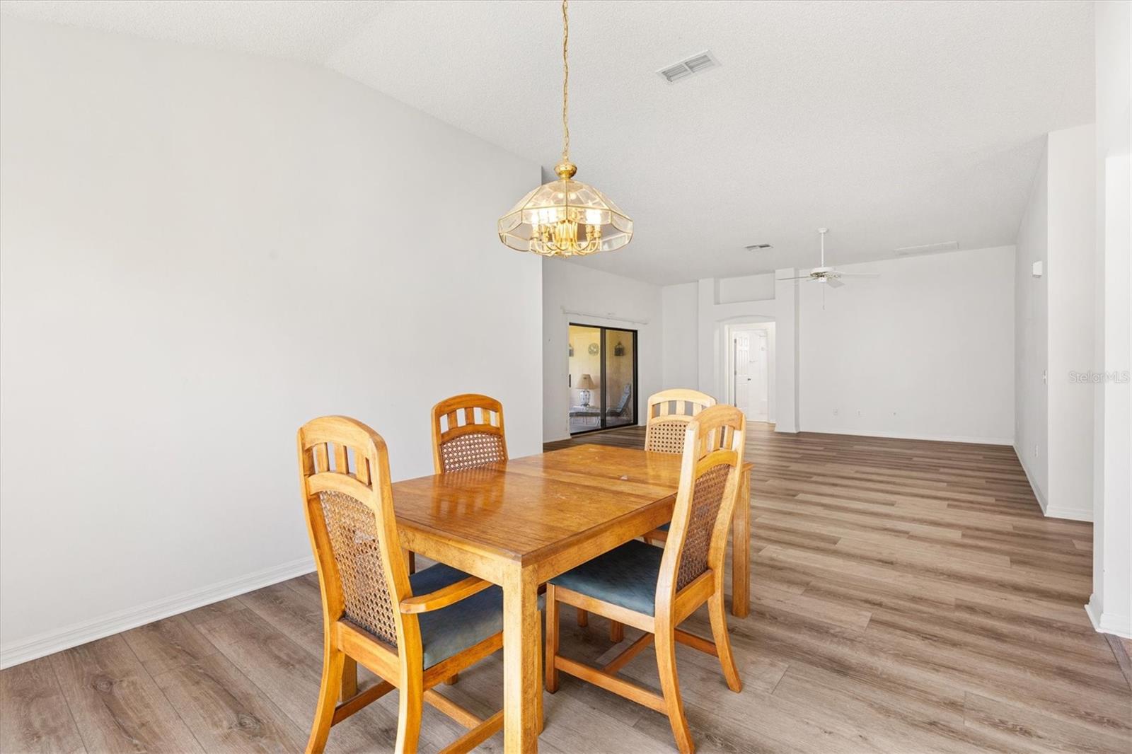 1918 ARMONDO DR, THE VILLAGES, FL, 32159