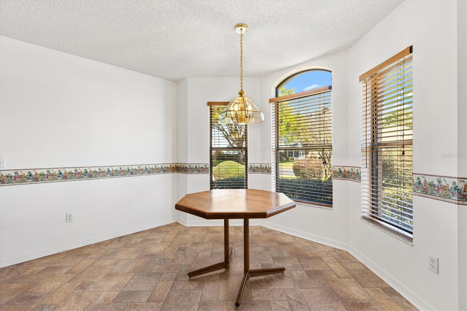 1918 ARMONDO DR, THE VILLAGES, FL, 32159