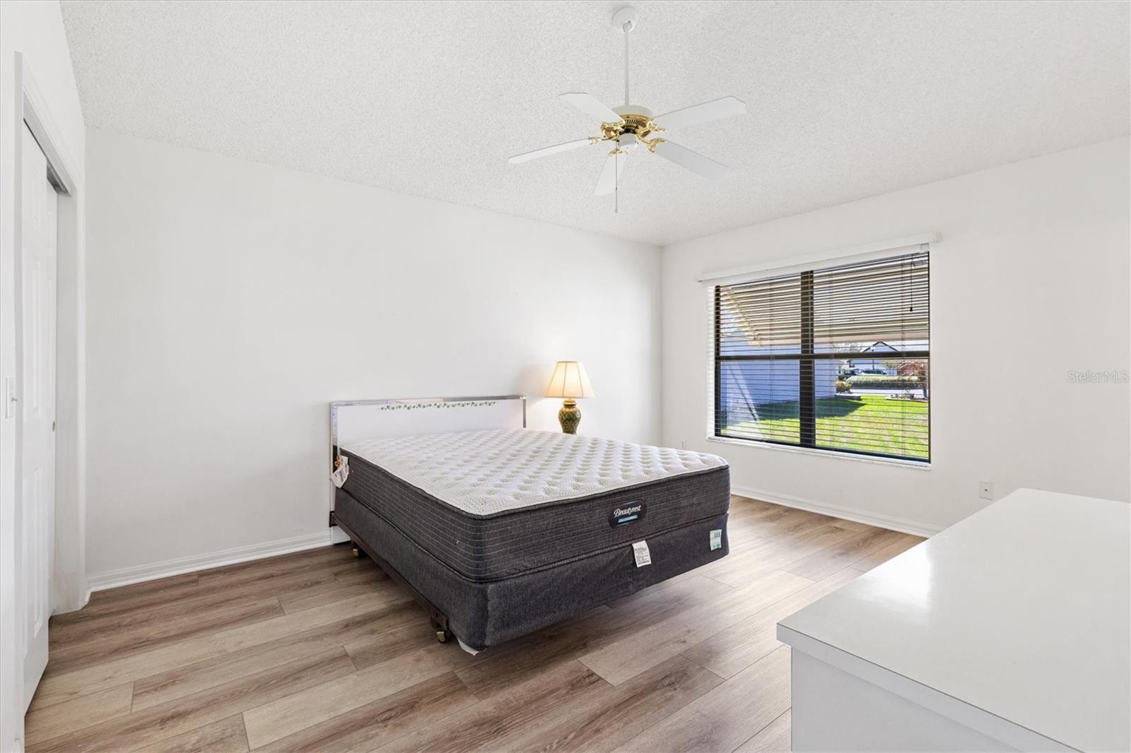 1918 ARMONDO DR, THE VILLAGES, FL, 32159