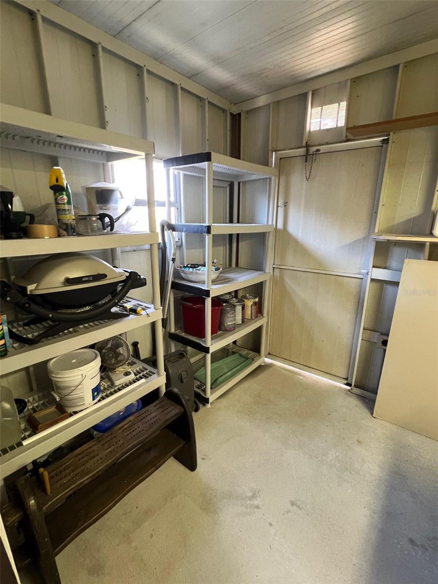 TB8477075 Property Photo