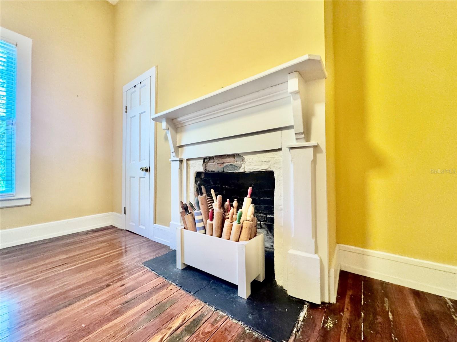 18708 NW 240TH ST, HIGH SPRINGS, FL, 32643