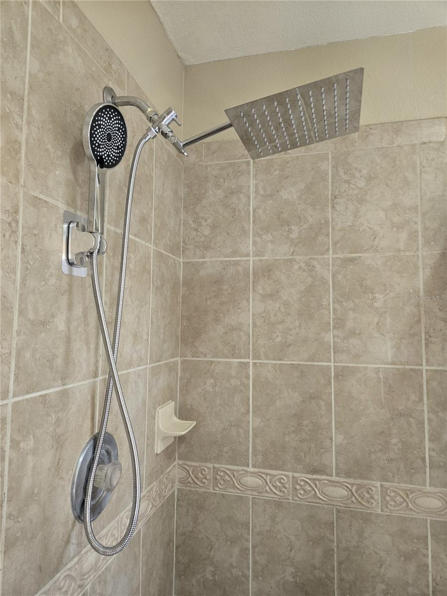 10704 SATINWOOD CIR, ORLANDO, FL, 32825